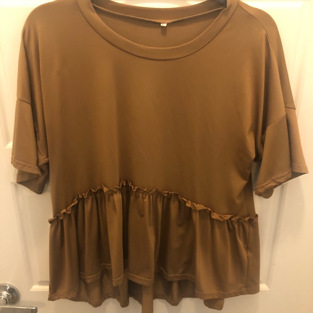 Gold flowing peplum top